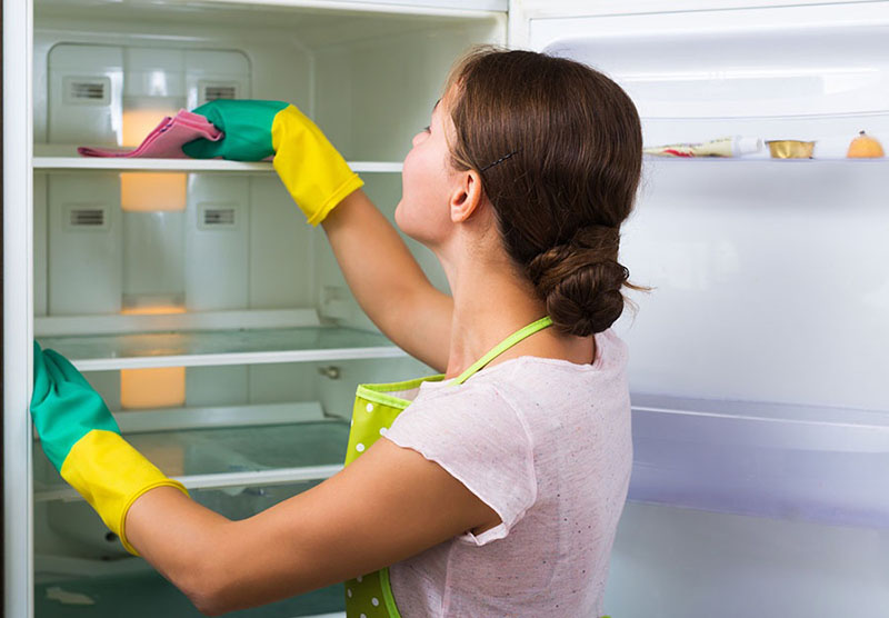 Cách vệ sinh tủ lạnh